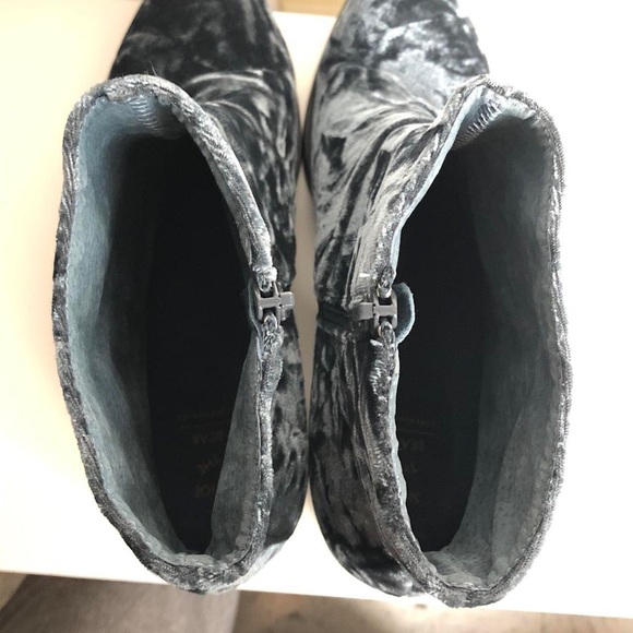 Blue Crushed Velvet Booties! - Picture 3 of 4